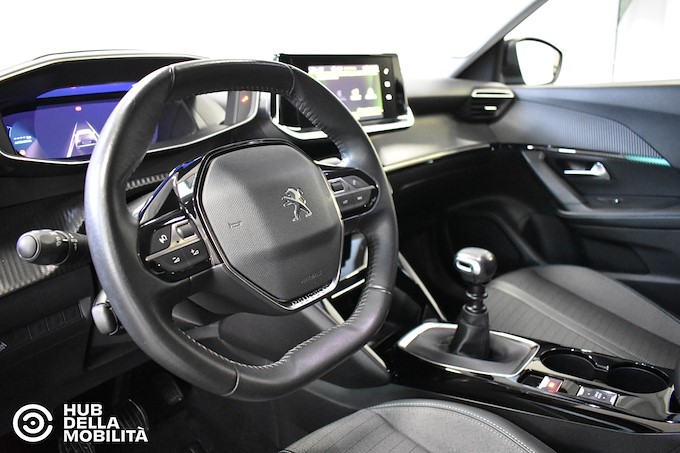 PEUGEOT 2008 BlueHDi 110 S&S Allure